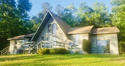 19 Bass Ter, Trenton, SC 29847