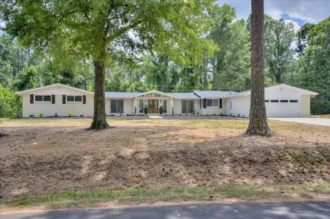 38 Parkman Rd, Edgefield, SC 29824