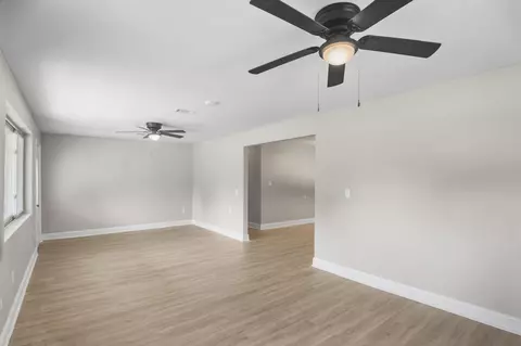Living - 213 Jackson Road Rd, Jackson, SC 29831 photo 6 of 7