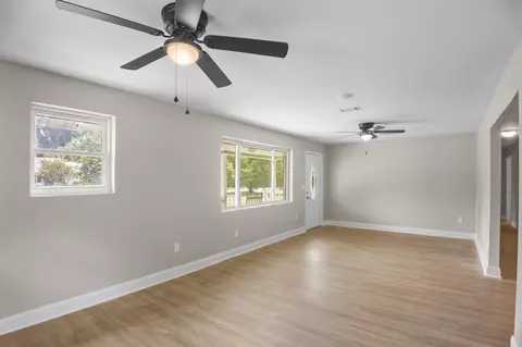 Living - 213 Jackson Road Rd, Jackson, SC 29831 photo 5 of 7