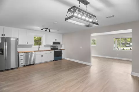 Living - 213 Jackson Road Rd, Jackson, SC 29831 photo 2 of 7