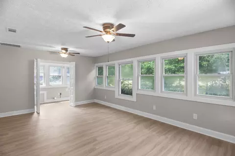 Living - 213 Jackson Road Rd, Jackson, SC 29831 photo 3 of 7