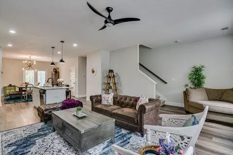 Living - 116 Lecompte Ave, North Augusta, SC 29841 photo 3 of 3