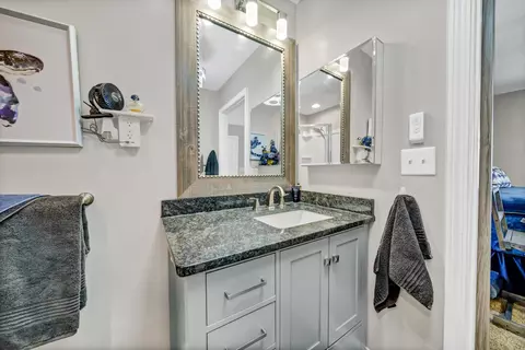 Bath - 320 Adams Ln, Gilbert, SC 29054 photo 3 of 9