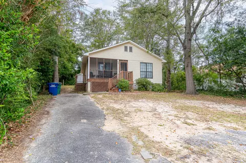 820 Dillon Ave NW, Aiken, SC 29801
