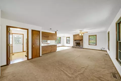 Living - 5255 Two Notch, Leesville, SC 29070 photo 2 of 6