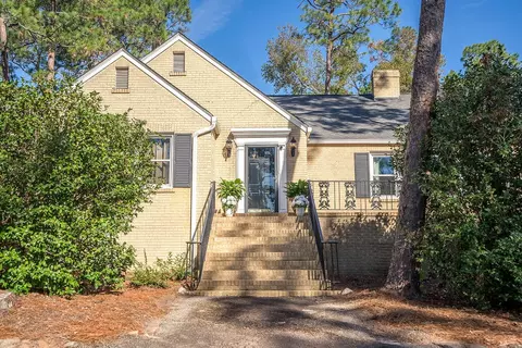 908 Shadow Dr, Aiken, SC 29801