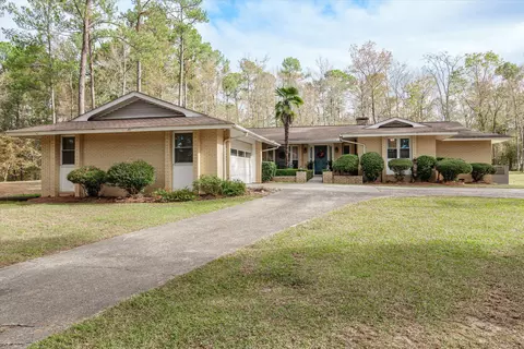 1904 Locust Dr, North Augusta, SC 29860