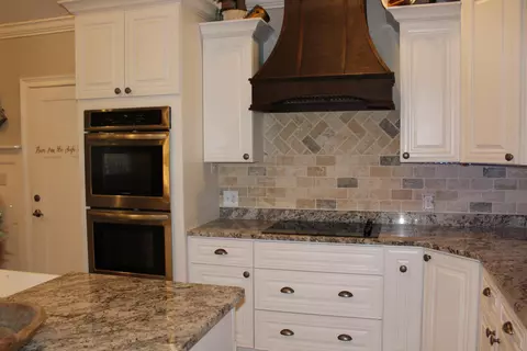 Kitchen - 1360 Vanest Rd, Ridge Spring, SC 29129 photo 7 of 7