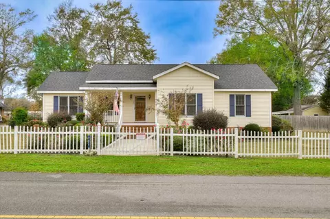 151 Janet St, Williston, SC 29853