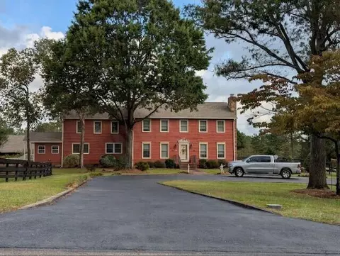 1737 Huntsman Dr, Aiken, SC 29803