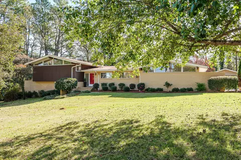 205 Midland Dr, Graniteville, SC 29829