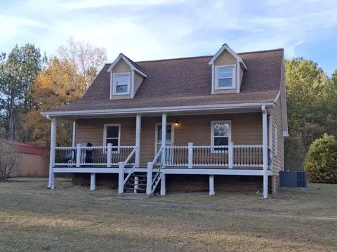 225 Bryson St, Westminster, SC 29693