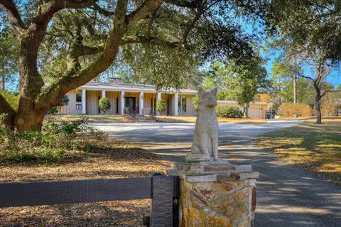 1677 Huntsman Dr, Aiken, SC 29803