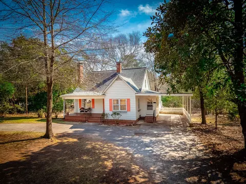 606 Columbia Rd, Edgefield, SC 29824