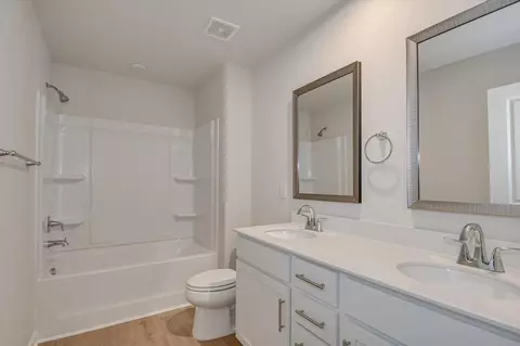 Bath - 411 Chickadee Way, Harlem, GA 30814 photo 4 of 4