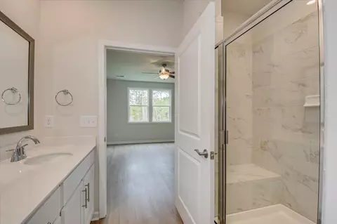 Bath - 411 Chickadee Way, Harlem, GA 30814 photo 3 of 4