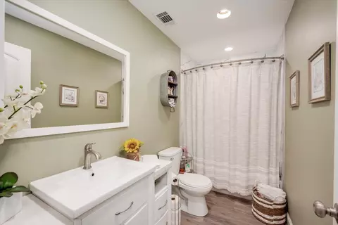 Bath - 4160 Chiweenie Trl, Williston, SC 29853 photo 3 of 3