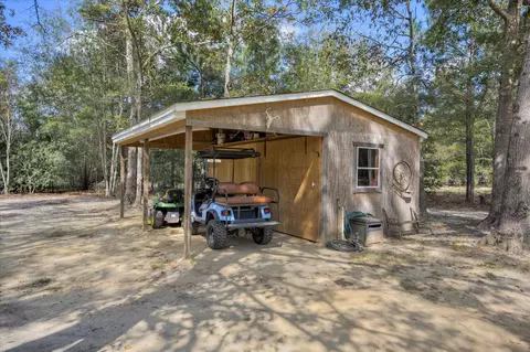 Exterior - 4160 Chiweenie Trl, Williston, SC 29853 photo 5 of 10