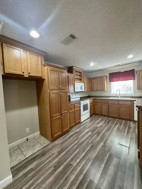 1312 Lewie Rd, Gilbert, SC 29054 photo 7