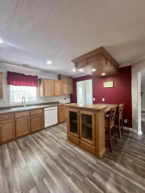 1312 Lewie Rd, Gilbert, SC 29054 photo 9