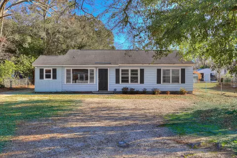 924 Robinhood Trl, Aiken, SC 29803