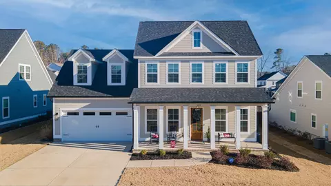 615 River Oaks Ln, Evans, GA 30809