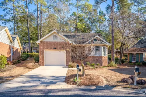 512 Larchmont Pl, Aiken, SC 29801