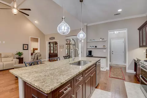 Kitchen - 537 Pleasant Spring Ct, Aiken, SC 29805 photo 3 of 5