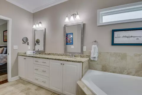 Bath - 537 Pleasant Spring Ct, Aiken, SC 29805 photo 3 of 5