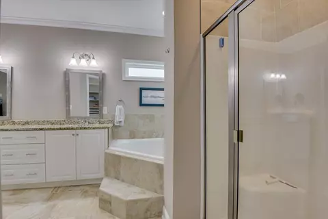Bath - 537 Pleasant Spring Ct, Aiken, SC 29805 photo 2 of 5