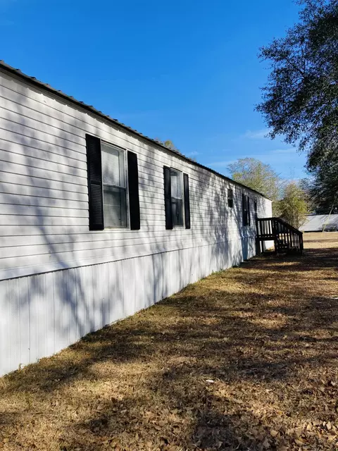 151 Cherry Rd, Barnwell, SC 29812 photo 4