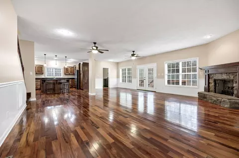 Living - 138 Coldstream Rd, Salley, SC 29137 photo 3 of 9