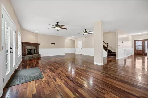 Living - 138 Coldstream Rd, Salley, SC 29137 photo 5 of 9