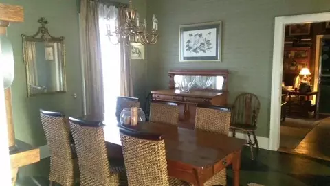Dining - 4136 Mt Pleasant Rd, Ehrhardt, SC 29081 photo 2 of 2