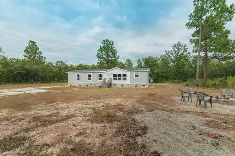 327 Autrey Ln, Windsor, SC 29856 photo 3