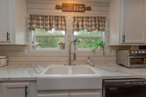 327 Autrey Ln, Windsor, SC 29856 photo 17