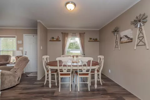 327 Autrey Ln, Windsor, SC 29856 photo 10