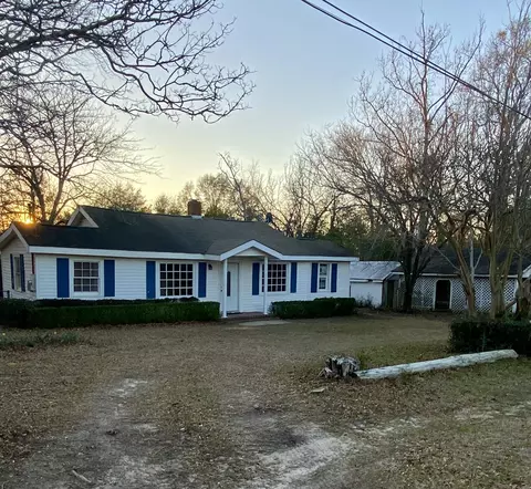 3077 Dewey St, Warrenville, SC 29851