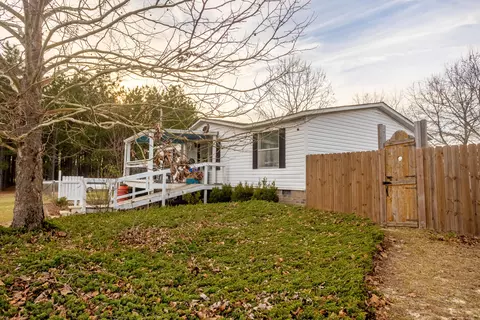 1287 Moonlight Rd, Williston, SC 29853