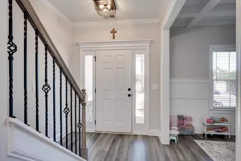 Entry Way - 3560 Hilltop Trl, Evans, GA 30809 photo 2 of 7