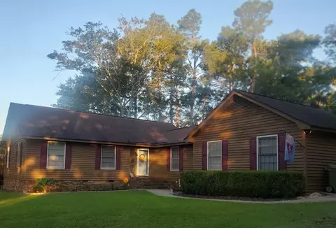 44 Cedar Pl, Barnwell, SC 29812