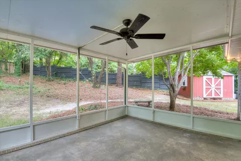 Exterior - 913 Shadow Dr, Aiken, SC 29801 photo 5 of 12