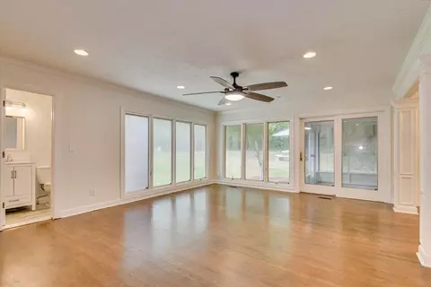 Living - 913 Shadow Dr, Aiken, SC 29801 photo 10 of 14