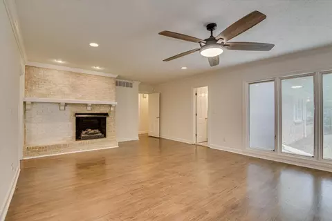 Living - 913 Shadow Dr, Aiken, SC 29801 photo 6 of 14
