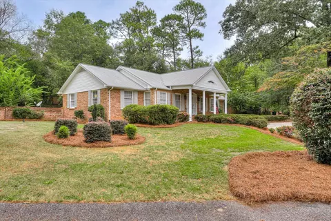 Exterior - 913 Shadow Dr, Aiken, SC 29801 photo 3 of 12