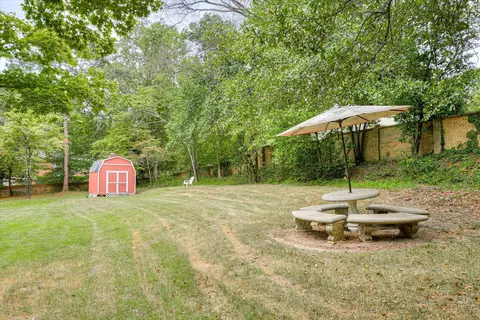 Exterior - 913 Shadow Dr, Aiken, SC 29801 photo 7 of 12