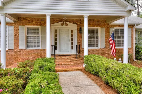 Exterior - 913 Shadow Dr, Aiken, SC 29801 photo 4 of 12