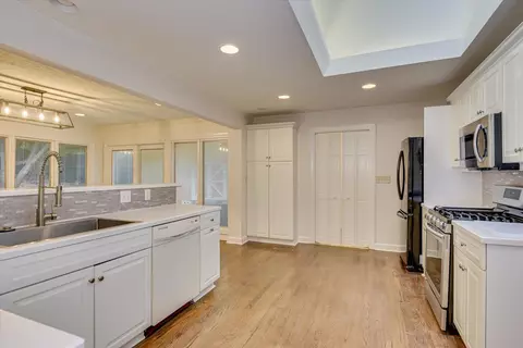 Kitchen - 913 Shadow Dr, Aiken, SC 29801 photo 1 of 5