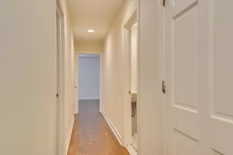 Entry Way - 913 Shadow Dr, Aiken, SC 29801 photo 3 of 4